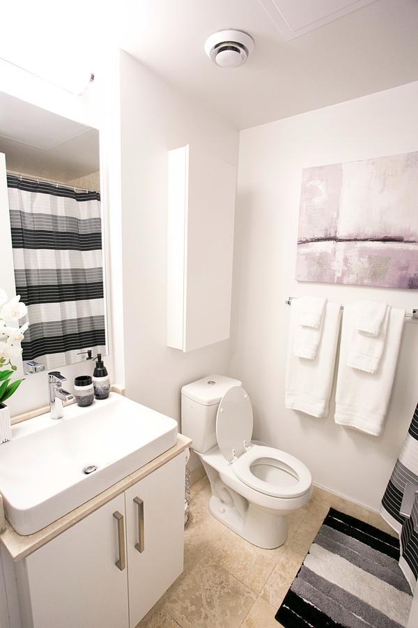 Royal Stays Condominiums - Upscale Downtown Suites Toronto Ngoại thất bức ảnh