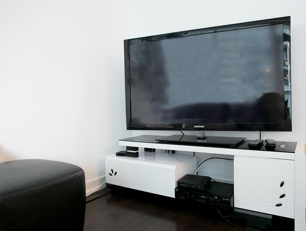 Royal Stays Condominiums - Upscale Downtown Suites Toronto Ngoại thất bức ảnh